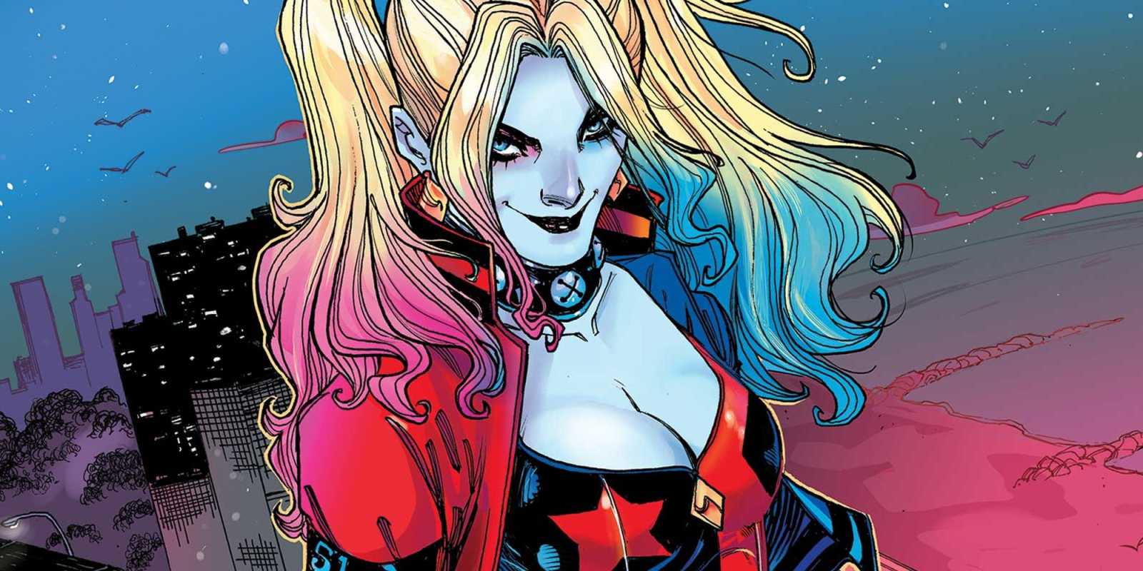 Harley Quinn steht in Harley Quinn Rebirth #43 über Gotham City