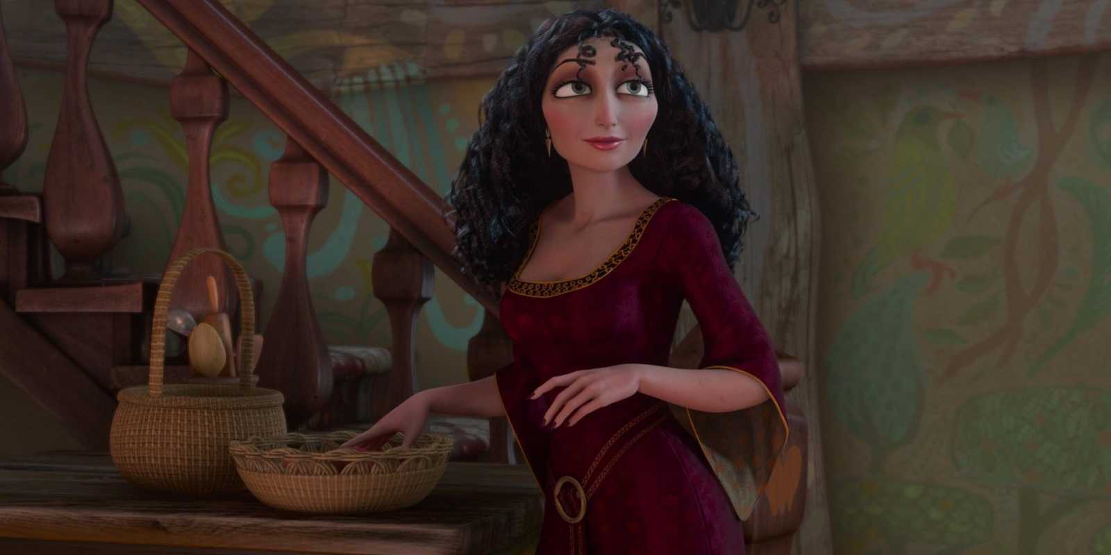 Madre Gothel en Enredados luciendo malvada