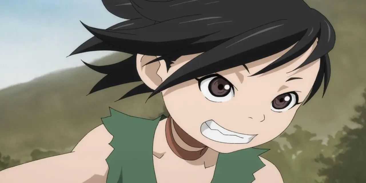 Dororo sa usmieva pri behu od Dororo