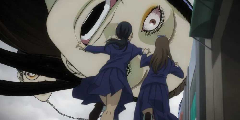 Una cabeza de globo asusta a los estudiantes en Junji Ito Maniac