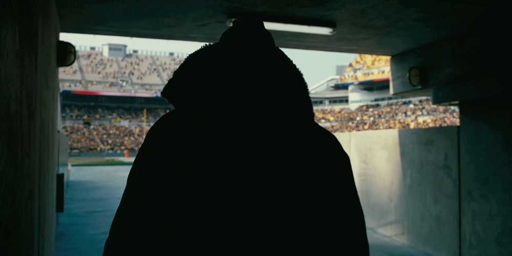 Bane comenta sobre el canto en el estadio de DKR