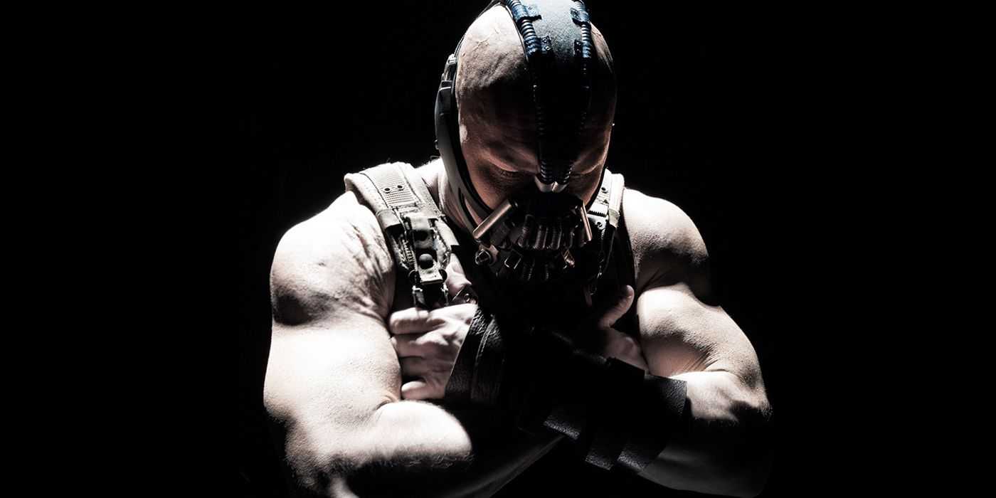 Tom Hardy como Bane en The Dark Knight Rises