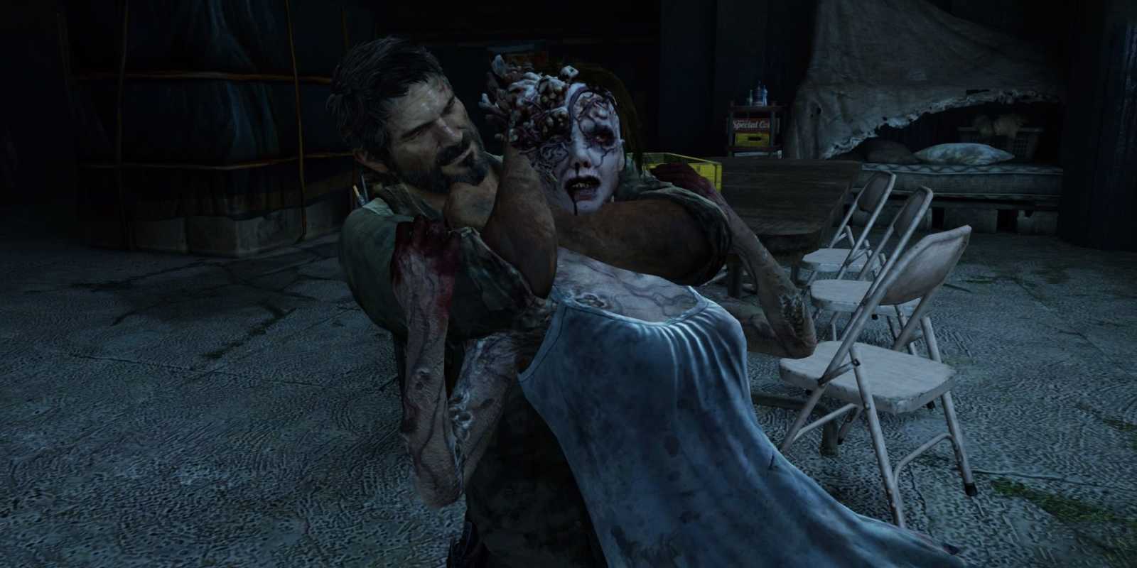 Джоэл душит Сталкера в The Last of Us