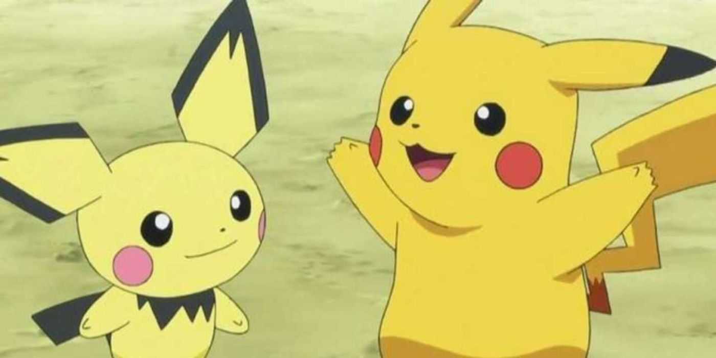 ポケモンで一緒に遊ぶピチューとピカチュウ。