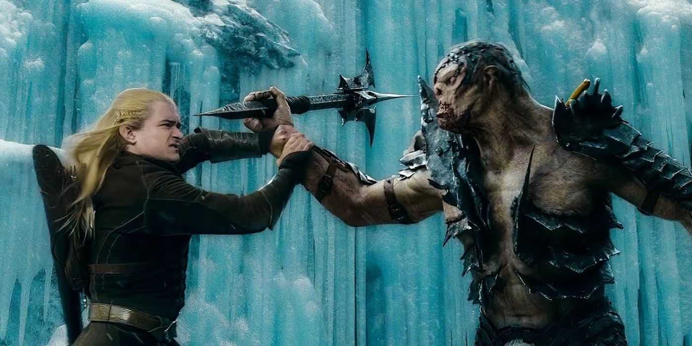 Леголас сражается с орком-берсерком Болгом в фильме «Питер Джексон»