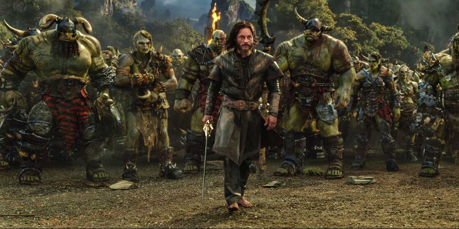 Anduin Wrynn がオークのグループを率いて Warcraft で戦いに参加