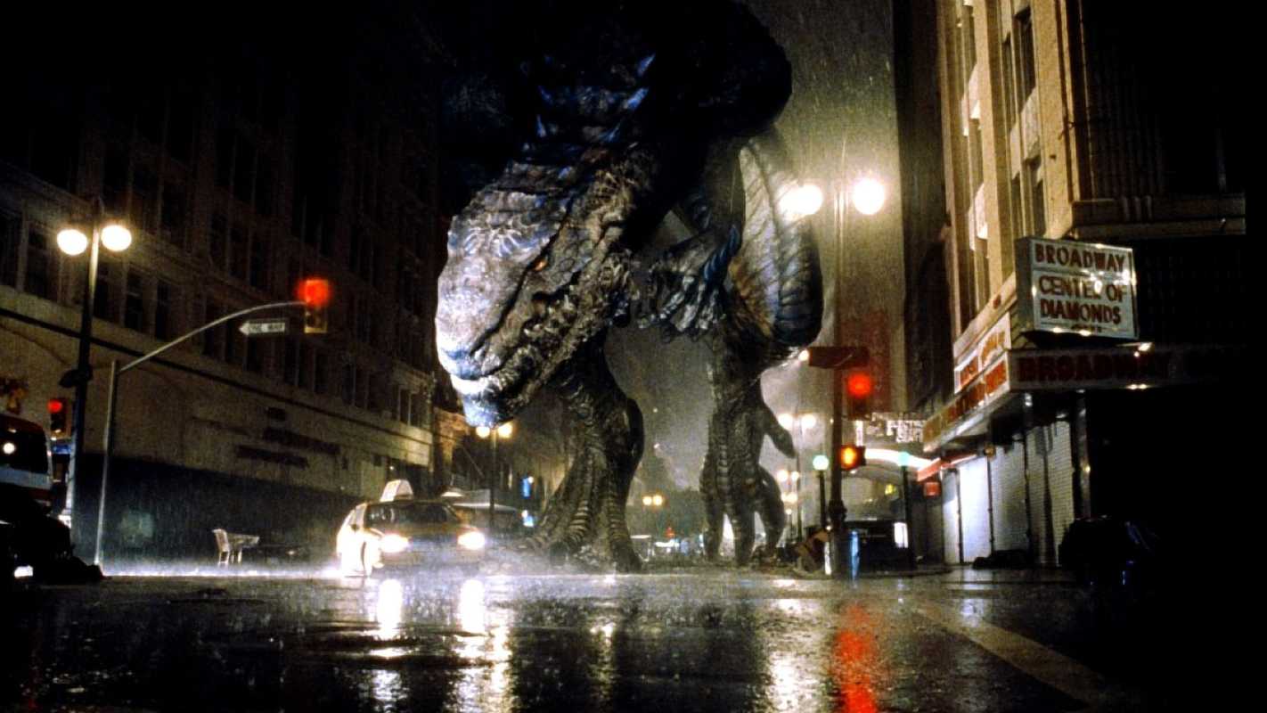 Zilla deambula libre por una calle abierta en Godzilla 1998.