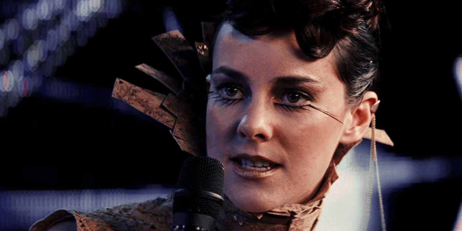 Johanna Mason počas rozhovoru v The Hunger Games Catching Fire