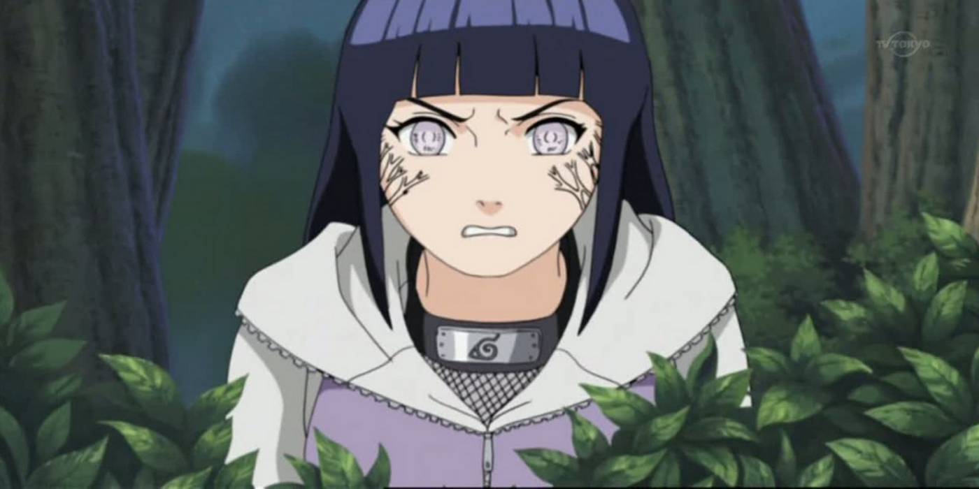 Hinata usa su Byakugan en Naruto Shippuden