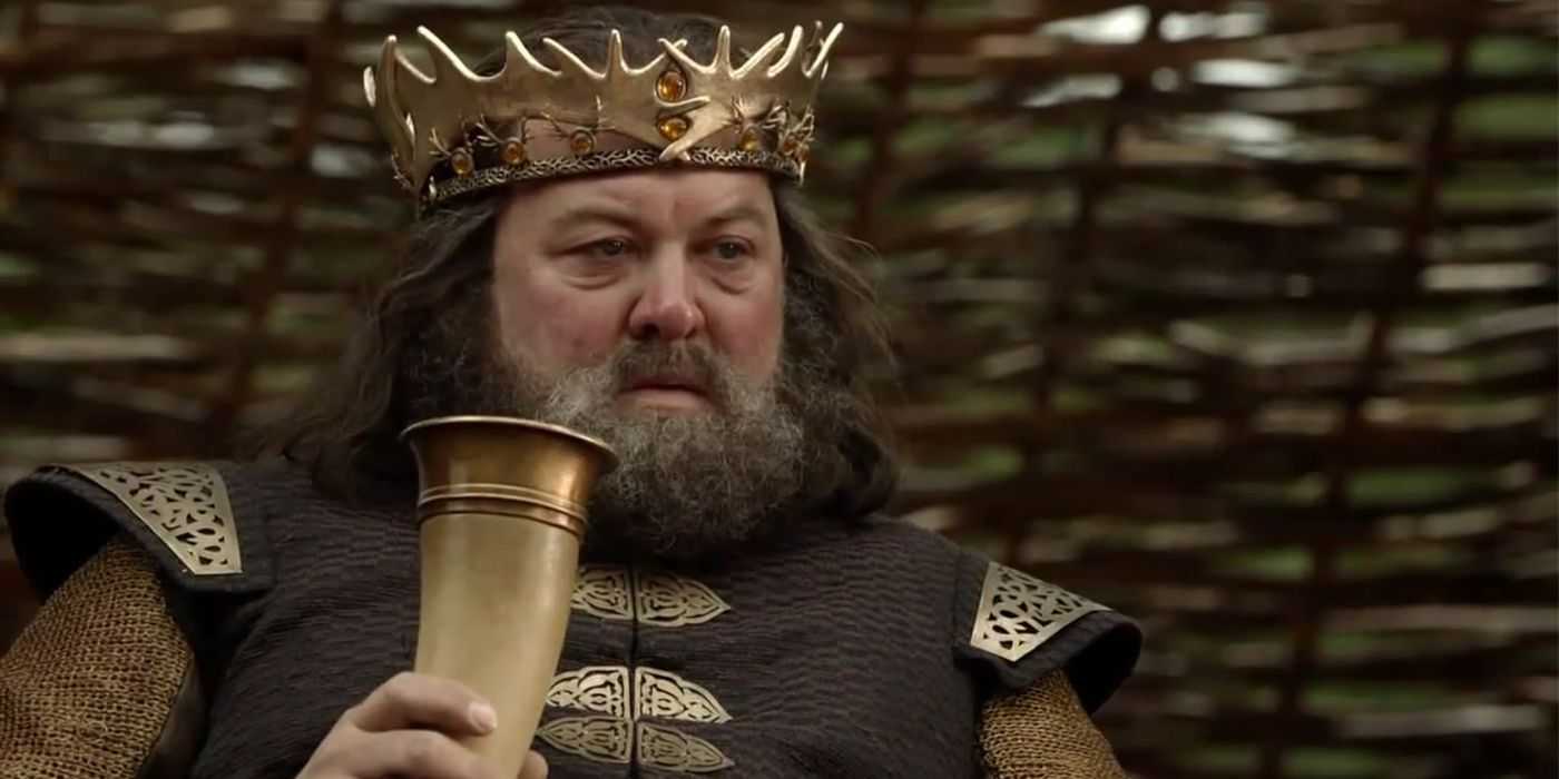 Robert Baratheon disfruta de una copa en un torneo de Juego de Tronos