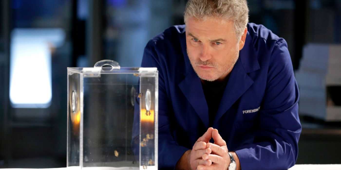 William Petersen como Grissom en CSI: Vegas
