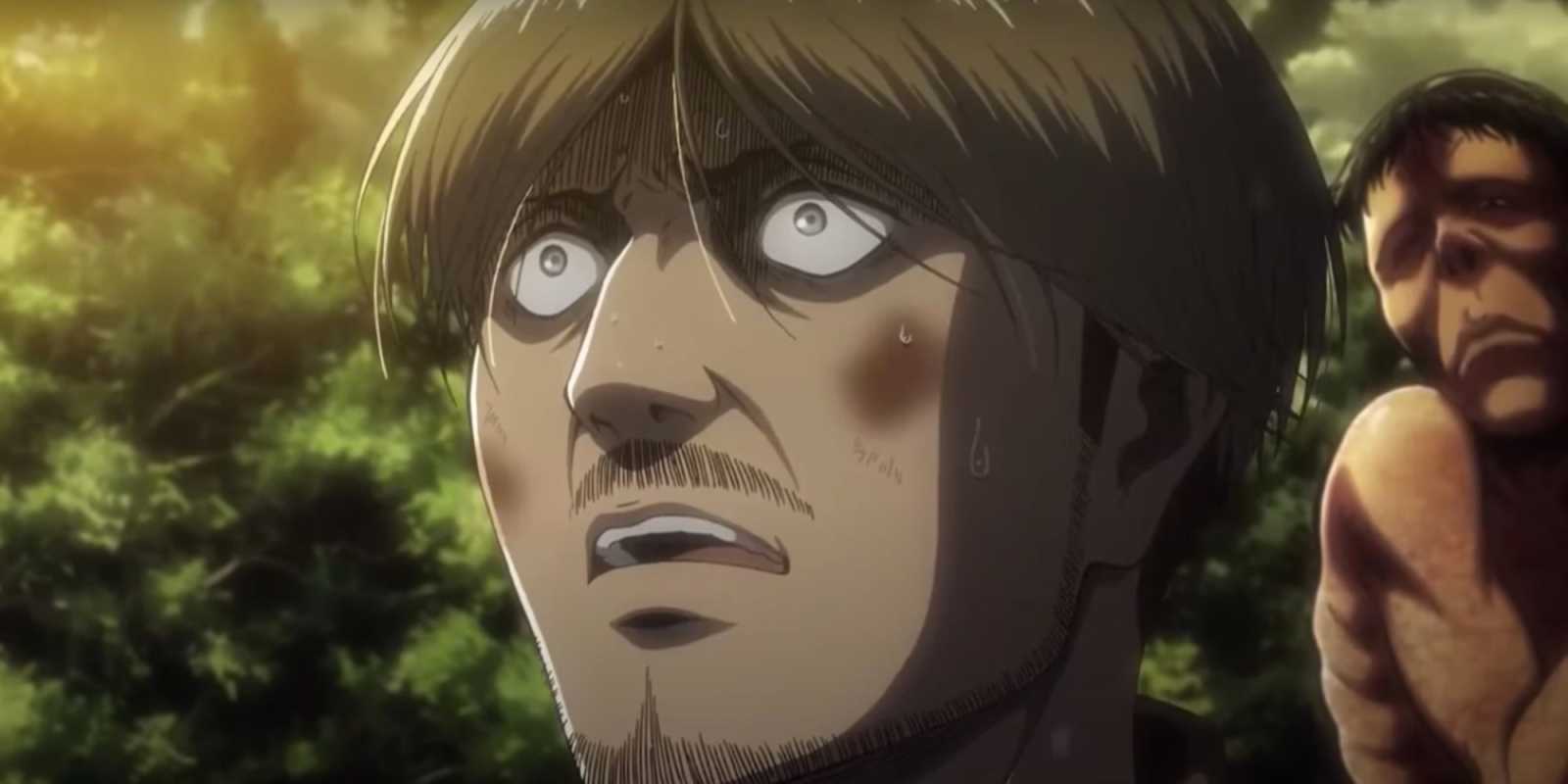 Mike Zacharias sieht in Attack On Titan besorgt aus.