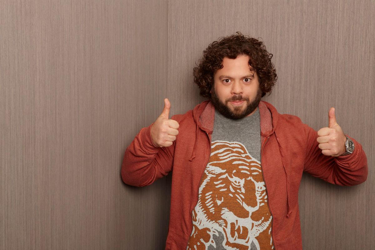 Dan Fogler Hrajú: Fantastické zvery a kde ich nájsť