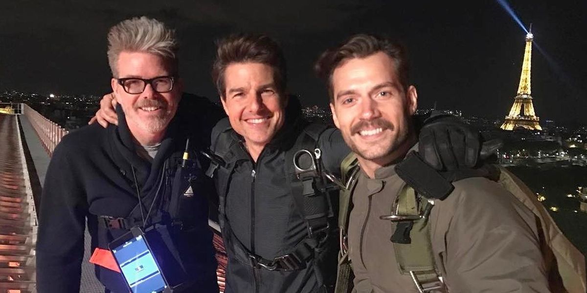 Henry Cavill, Tom Cruise'un Süper Kahraman Potansiyelini Tartıyor