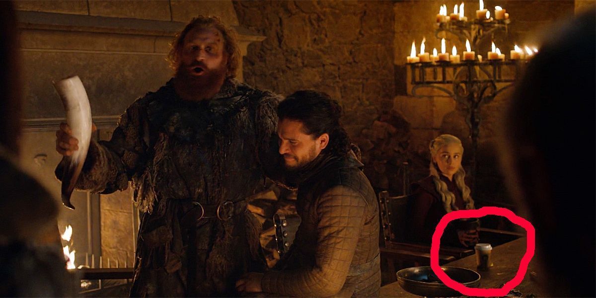 Hra o tróny: Emilia Clarke vtipkuje o tom šálke kávy